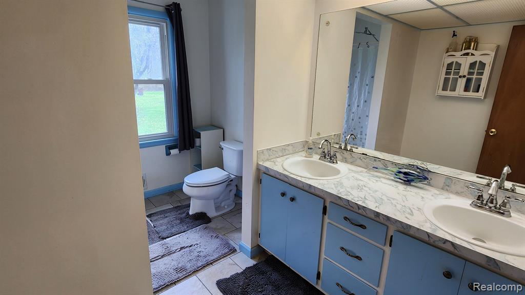 2237 Elms Road Swartz Creek, MI 48473 - Photo 14 of 26 Gallery Image 14
