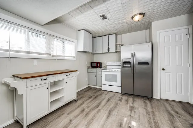 $1,875 | 701 Lakey Street, Denton, TX 76205