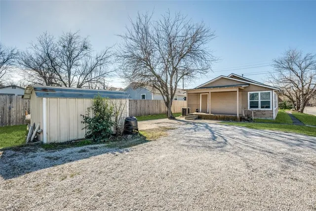 $1,875 | 701 Lakey Street, Denton, TX 76205
