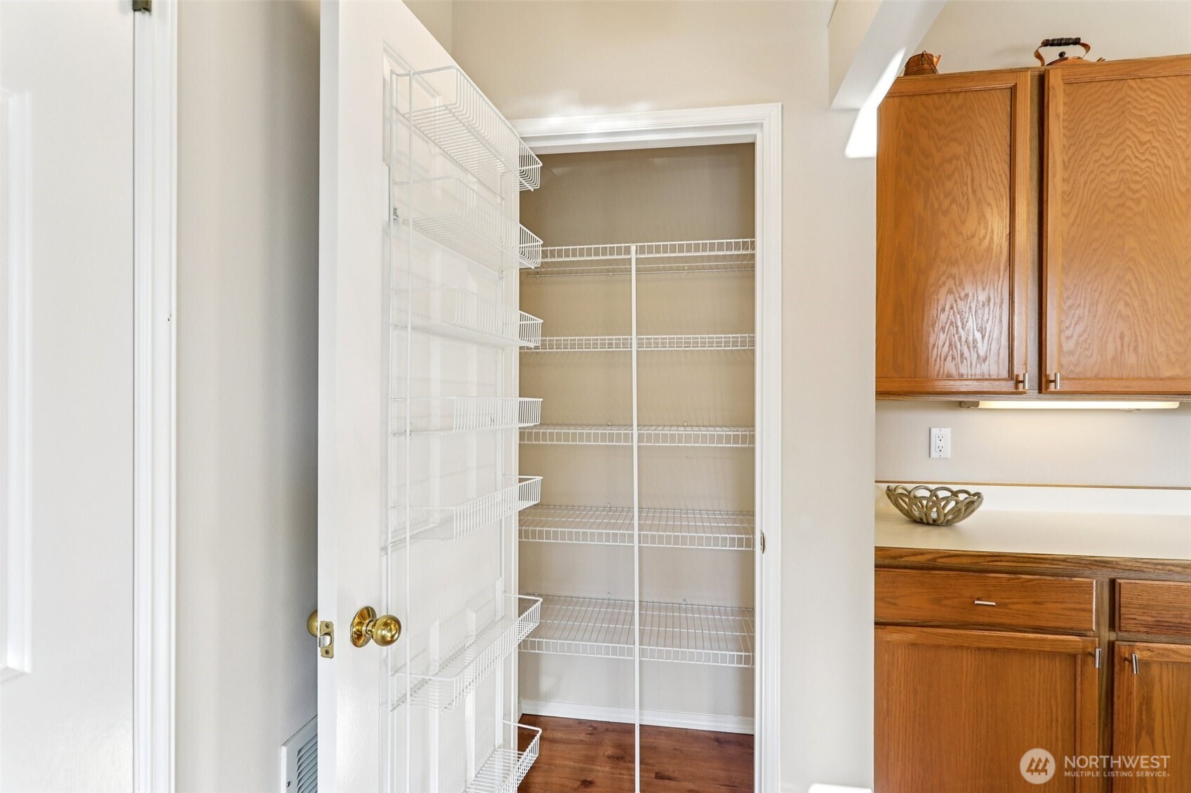 4222 221st Place Southeast, Unit 1081 Issaquah, WA 98029 - Photo 17 of 40 a bathroom with a shower