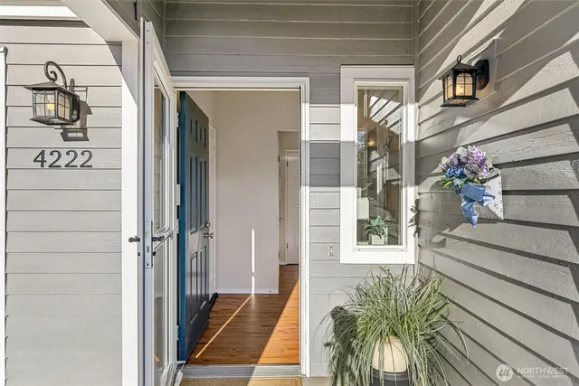 a view of a entryway door of the house