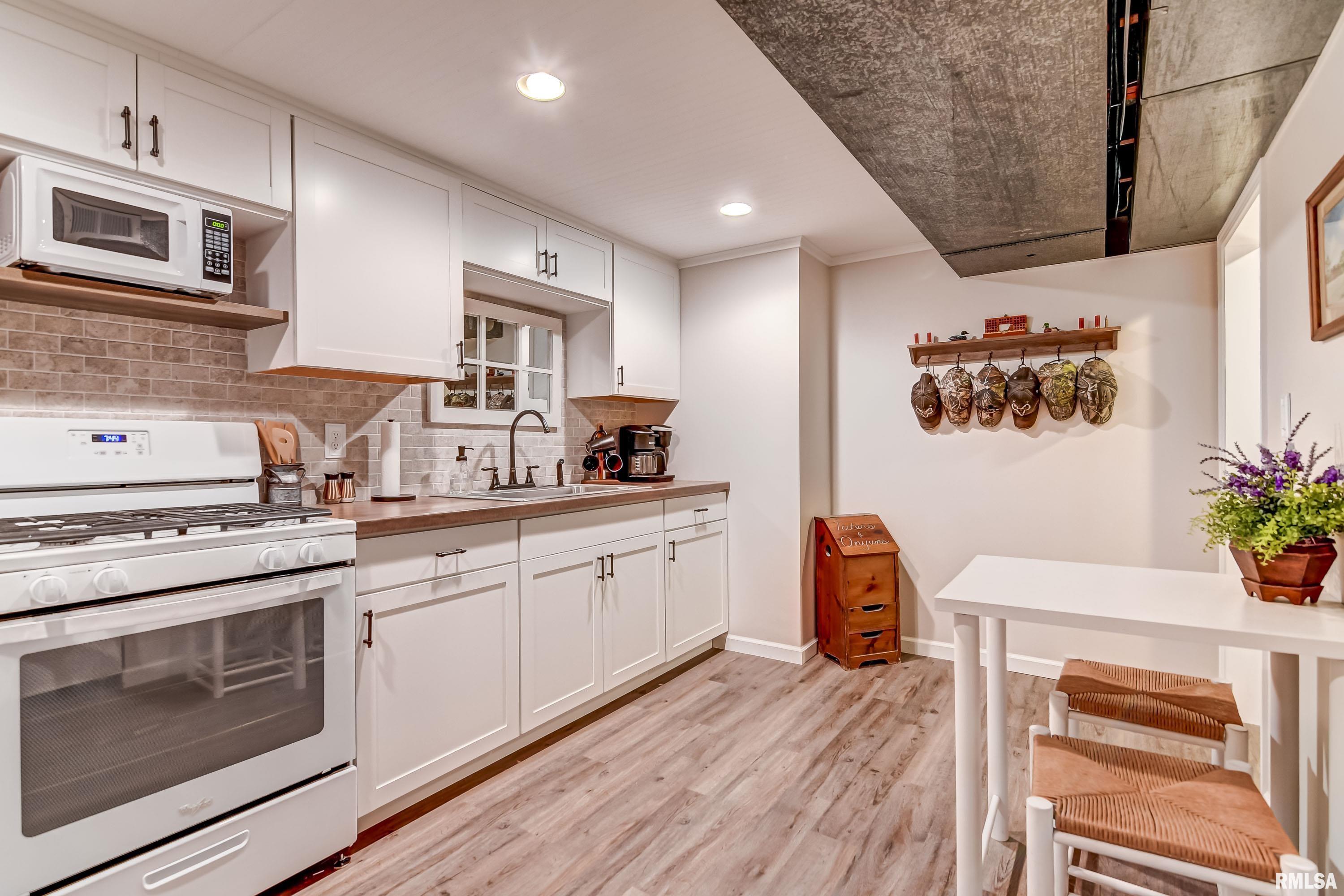 92 Delmar Drive Springfield, IL 62703 - Photo 40 of 59