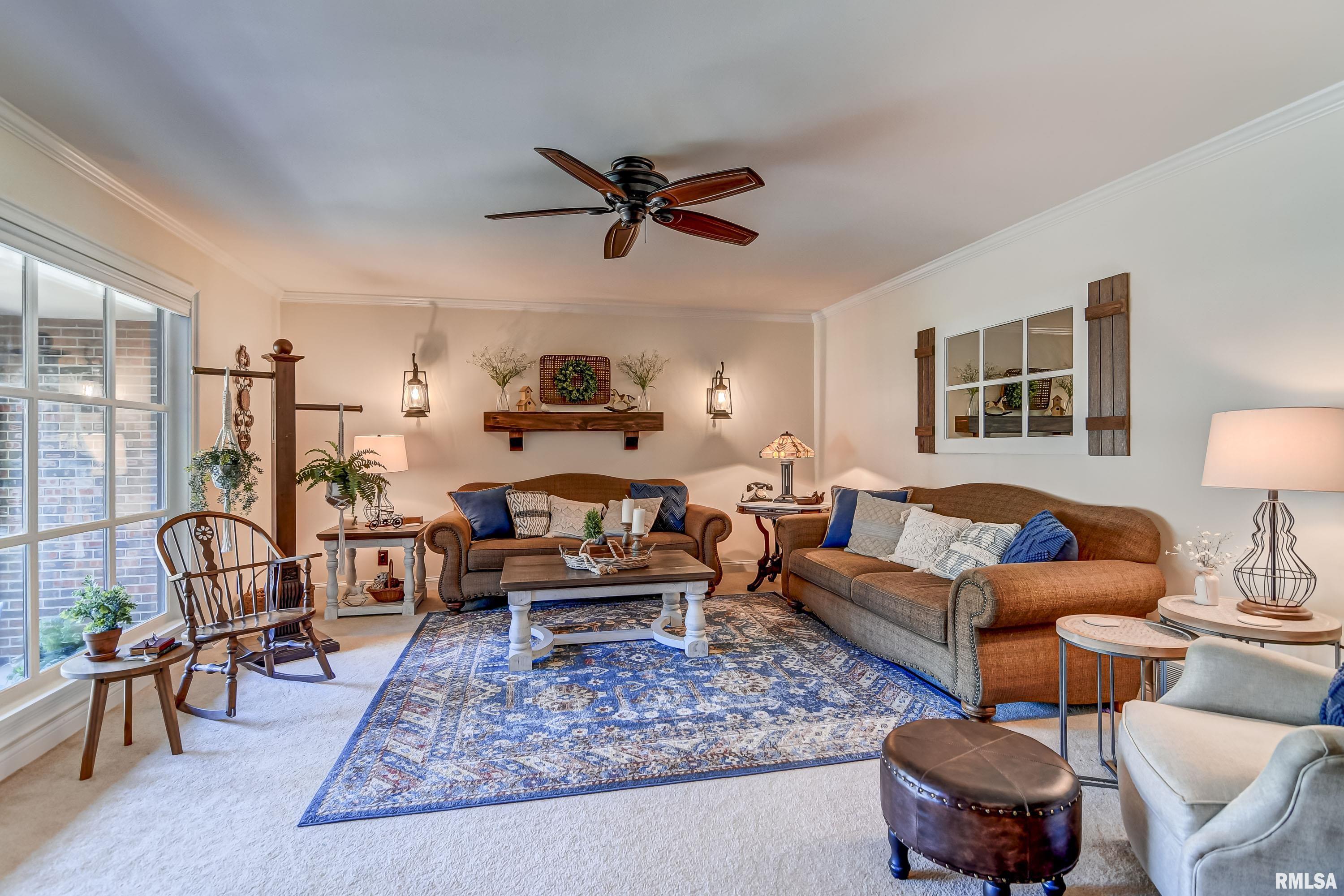 92 Delmar Drive Springfield, IL 62703 - Photo 5 of 59