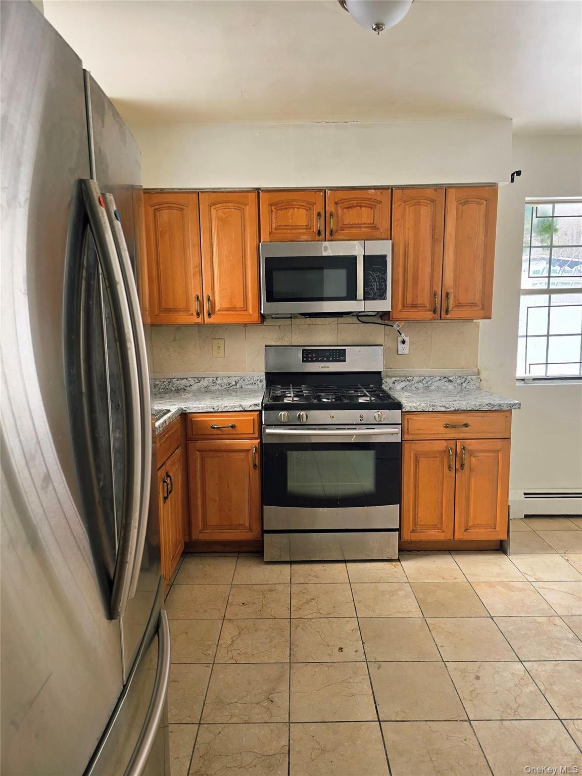 21 Forest Ridge Road Nanuet, NY 10954 - Photo 3 of 21