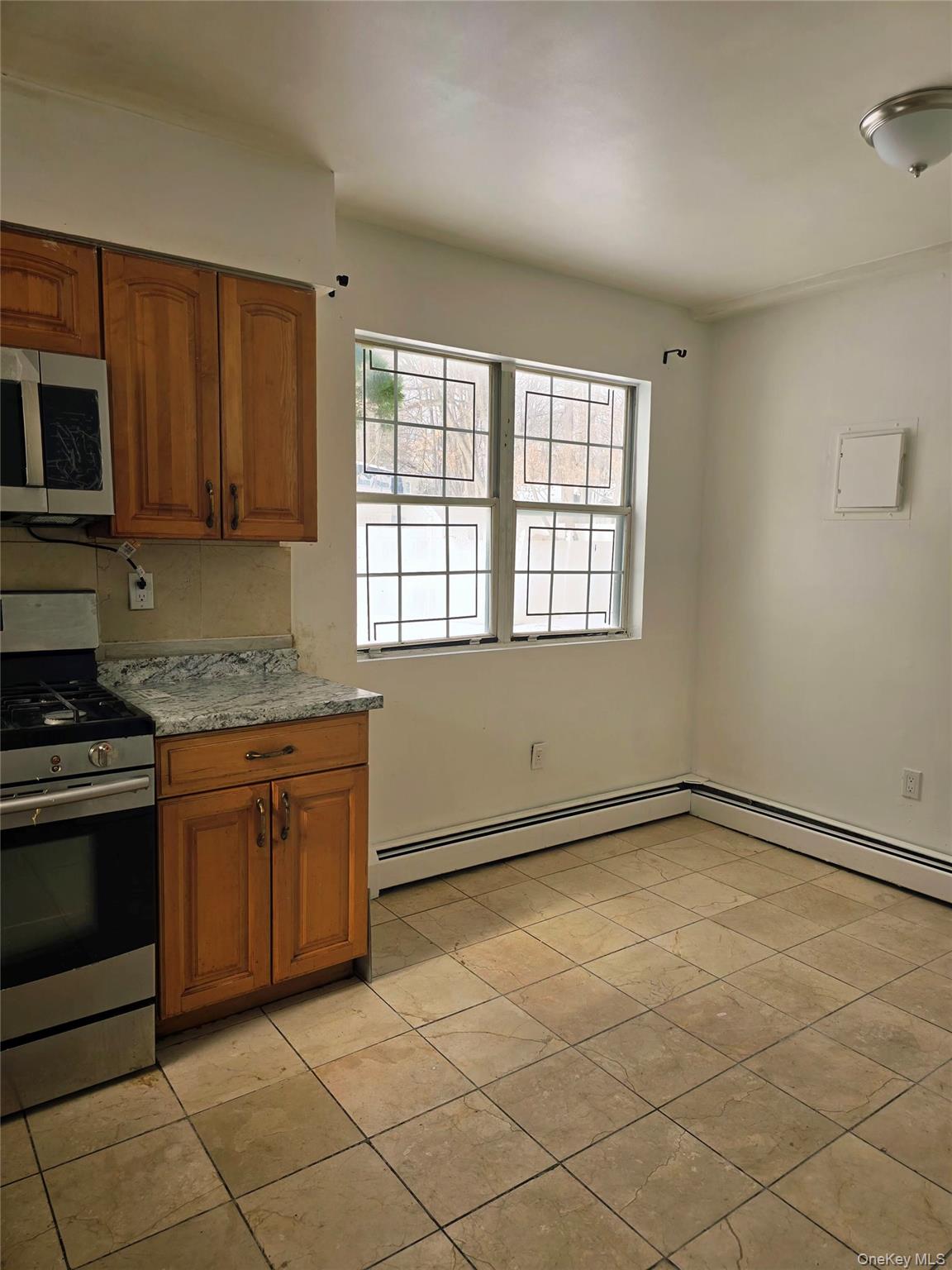 21 Forest Ridge Road Nanuet, NY 10954 - Photo 4 of 21