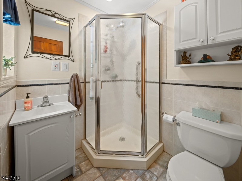 39 Union Place Bloomfield, NJ 07003 - Photo 29 of 35