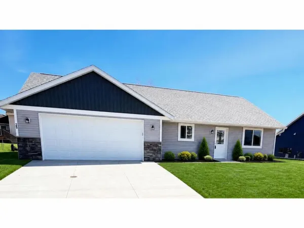 $360,000 | 425 4th Avenue Southeast, St. Joseph, MN 56374