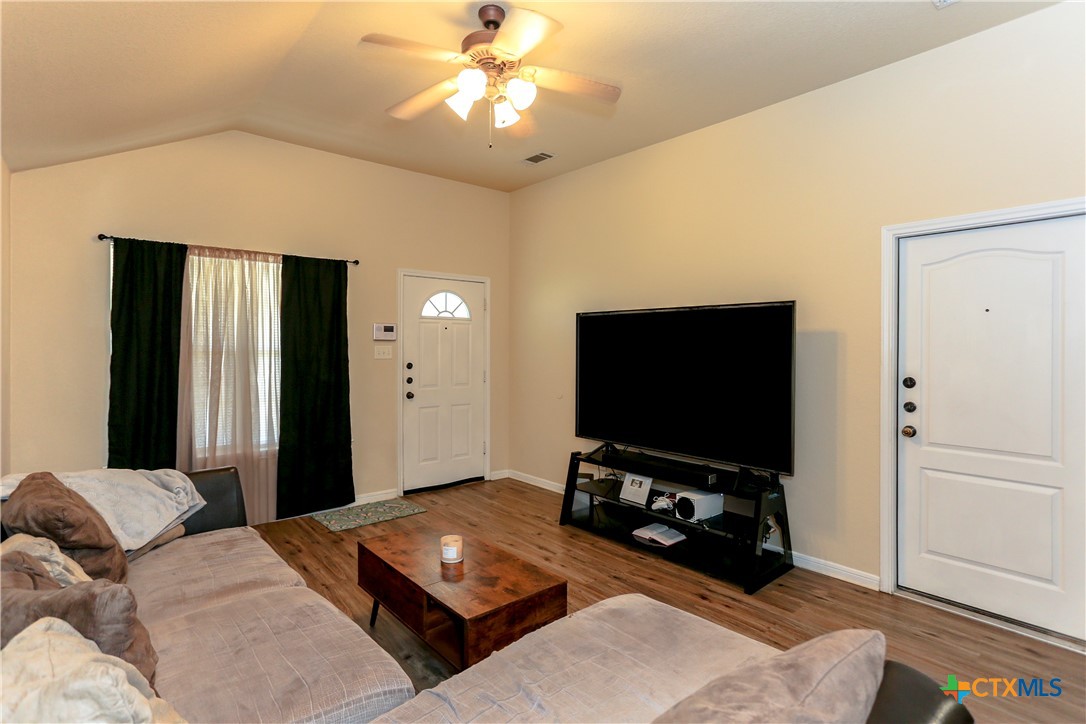 417 Clore Road Harker Heights, TX 76548 - Photo 6 of 22 a living room with furniture and a flat screen tv