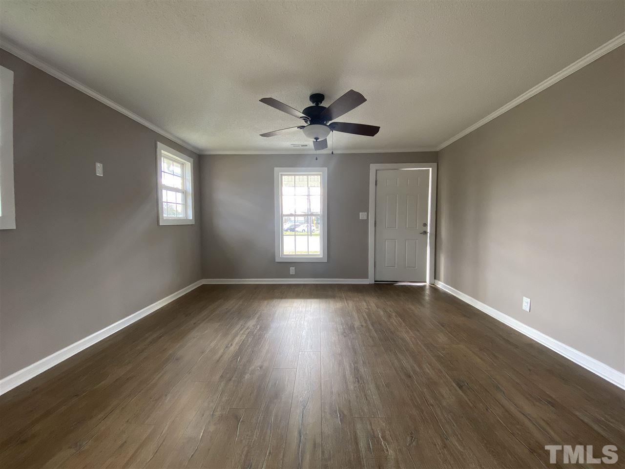 101 West Hanover Road Graham, NC 27253 - Photo 3 of 12 Gallery Image 3