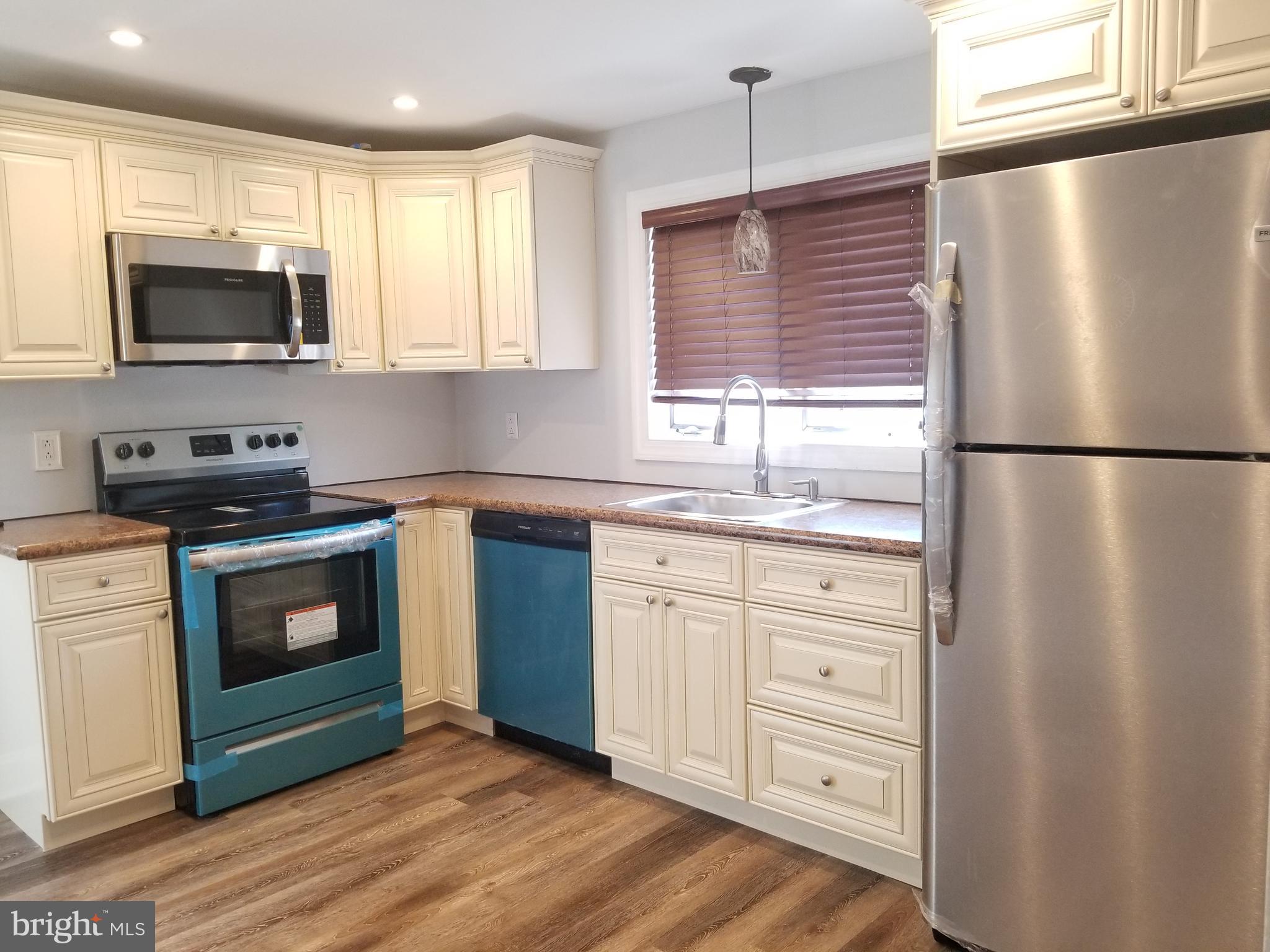 216 Elk Road Monroeville, NJ 08343 - Photo 4 of 39 Gallery Image 4