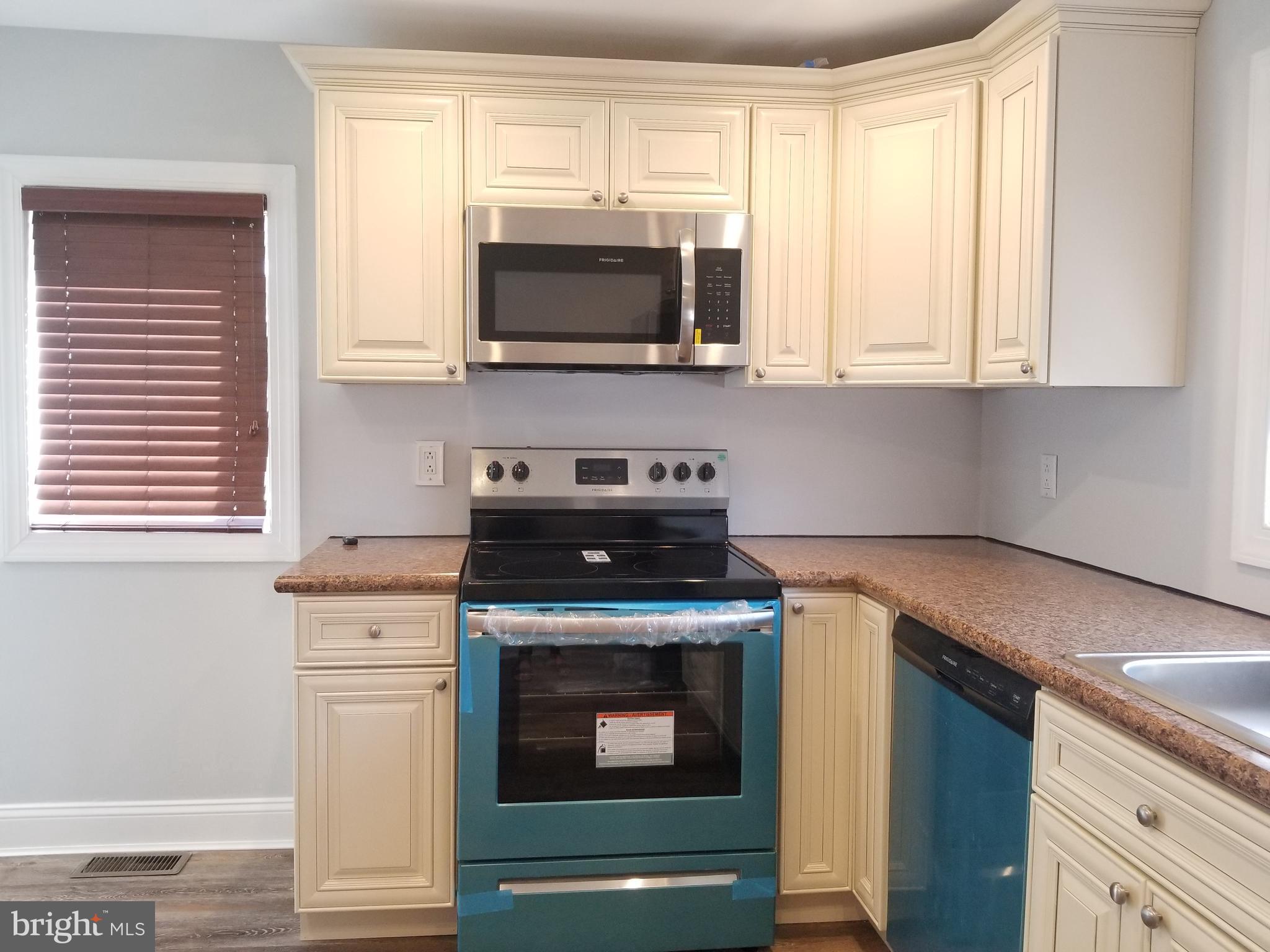 216 Elk Road Monroeville, NJ 08343 - Photo 6 of 39 Gallery Image 6