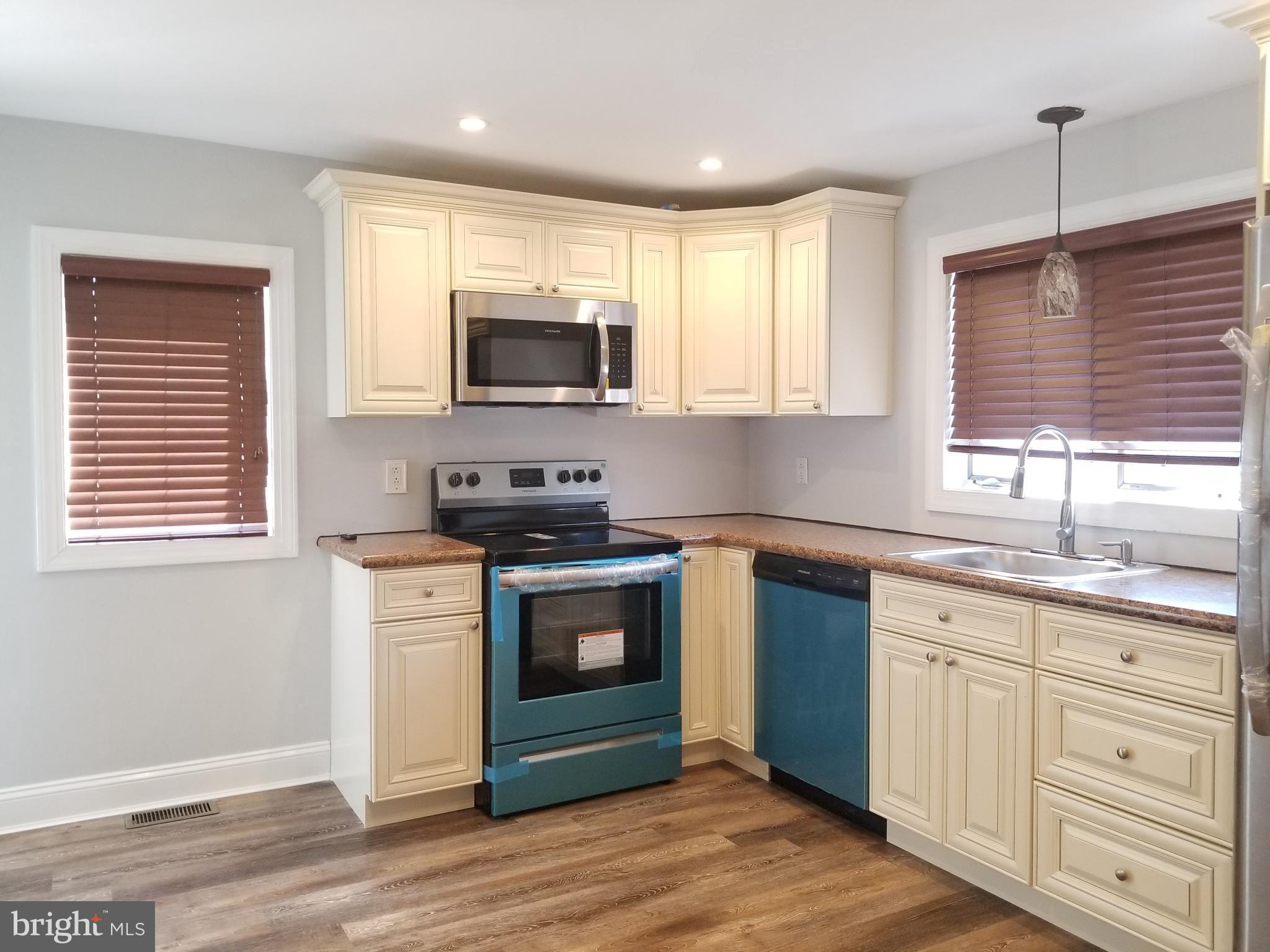 216 Elk Road Monroeville, NJ 08343 - Photo 7 of 39 Gallery Image 7