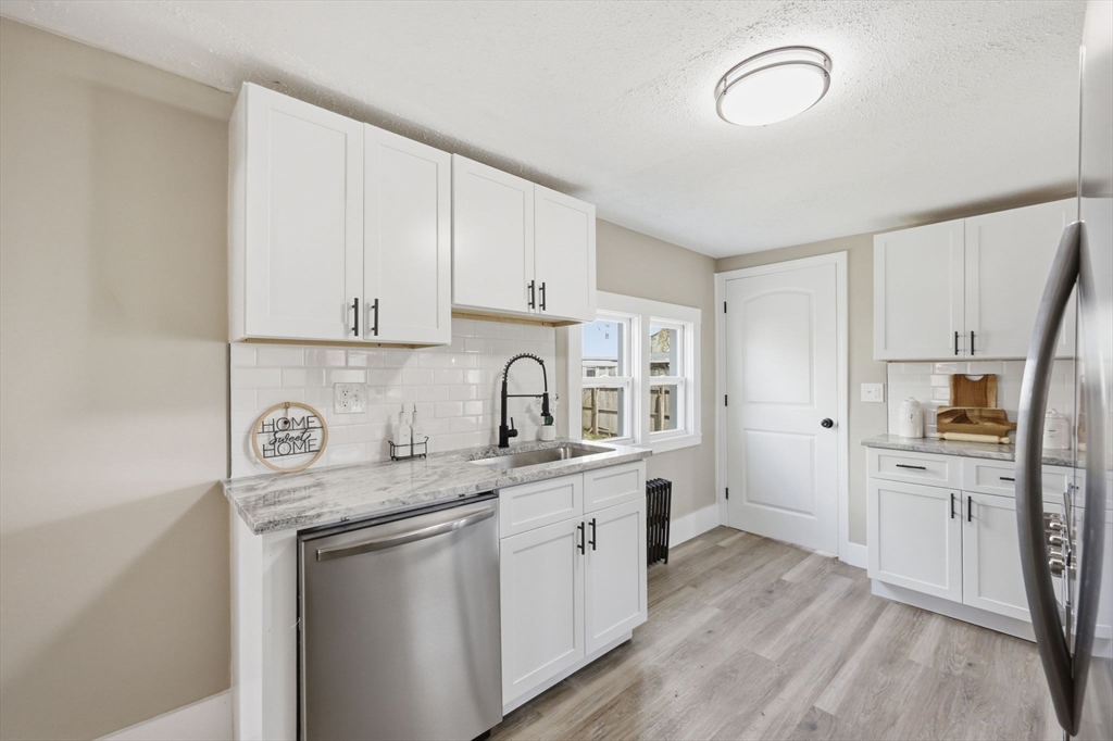 20 Conklin Street Springfield, MA 01109 - Photo 13 of 25