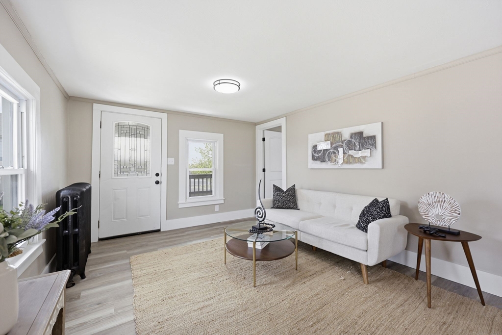 20 Conklin Street Springfield, MA 01109 - Photo 6 of 25