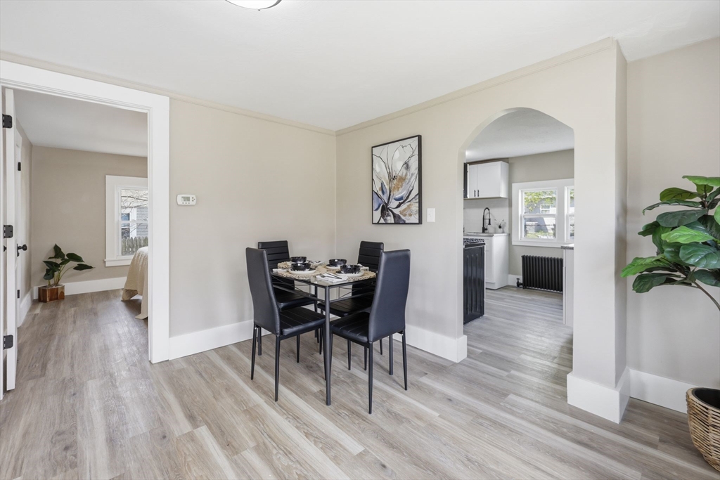 20 Conklin Street Springfield, MA 01109 - Photo 8 of 25
