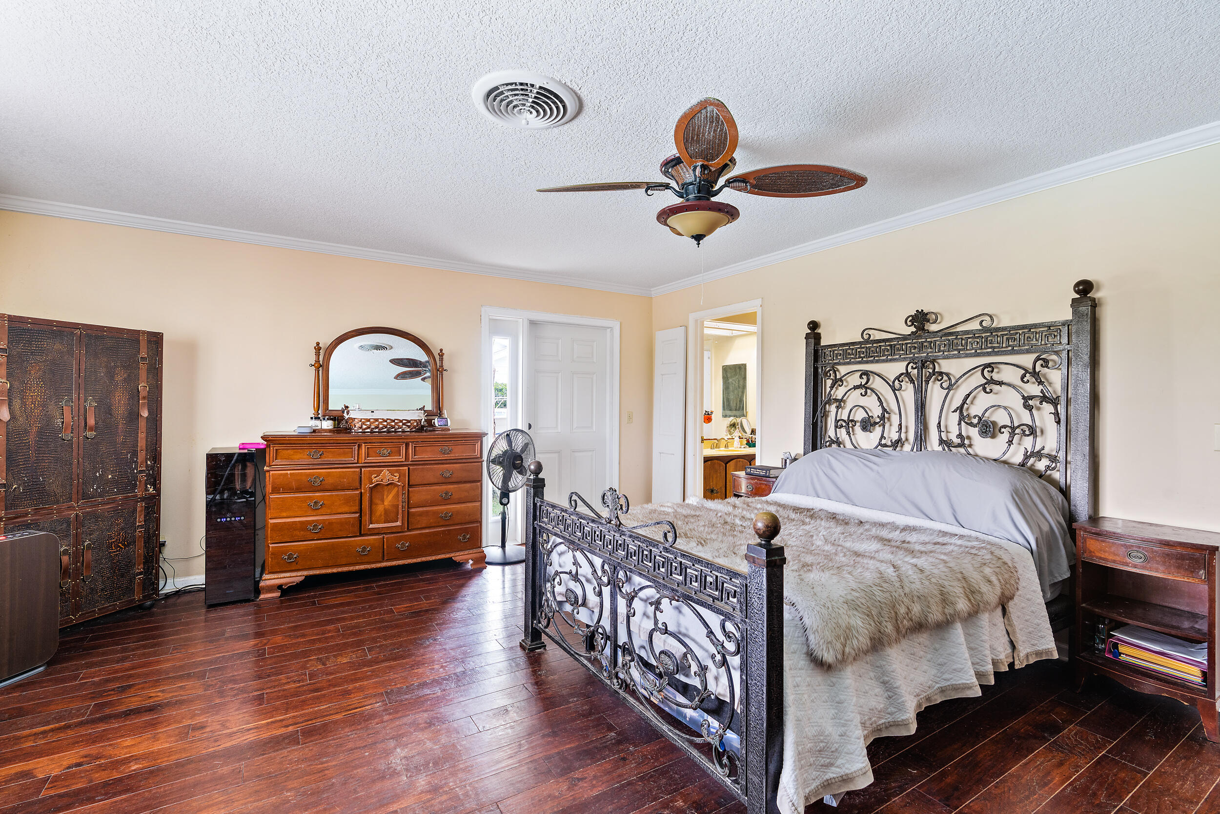 82 Golfview Drive Jupiter, FL 33469 - Photo 4 of 23 82 Golfview Dr-23