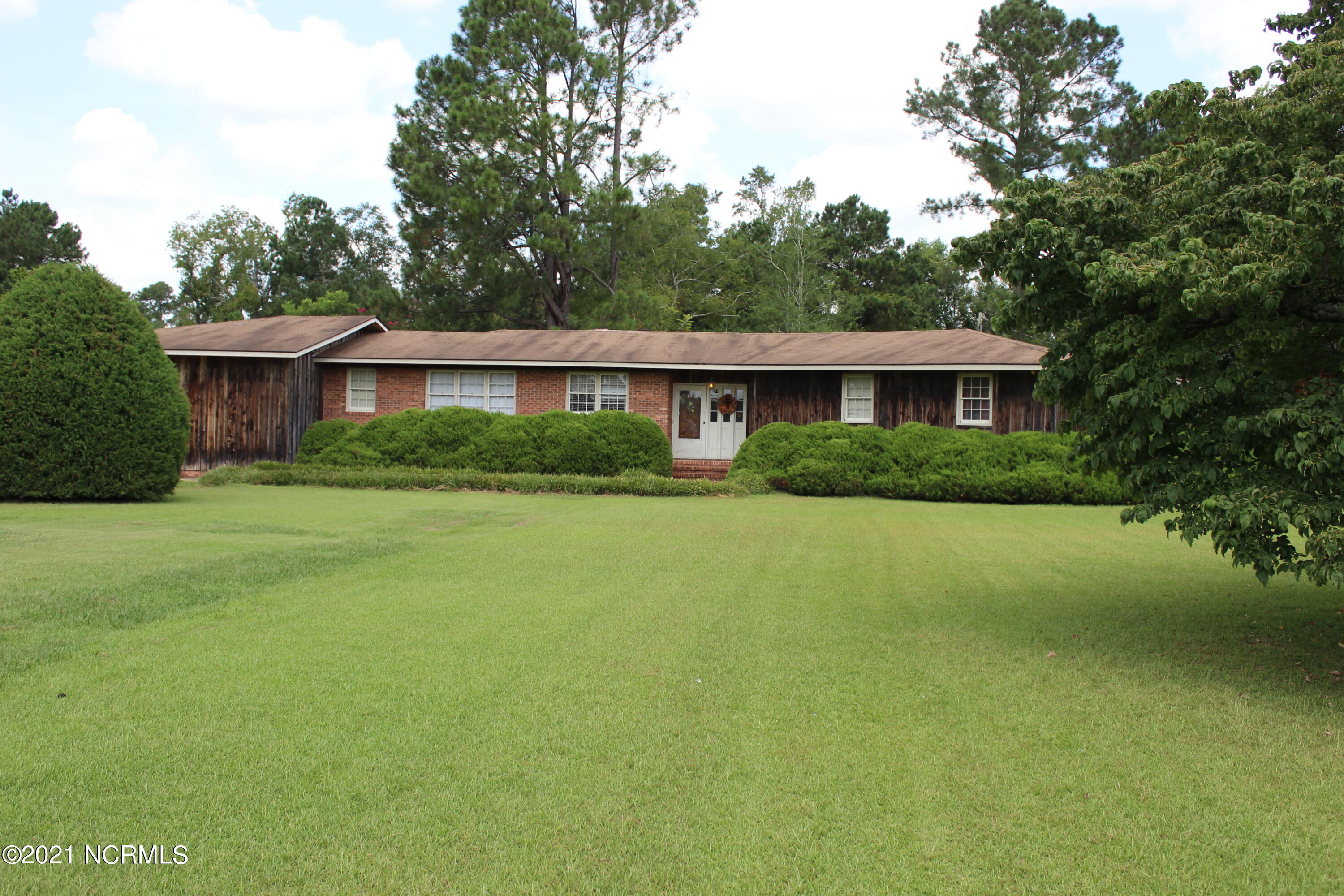 2430 Beattys Bridge Road Atkinson, NC 28421 - Photo 2 of 89 front
