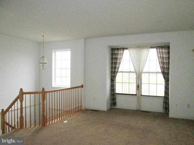 900 Lowe Road Baltimore, MD 21220 - Photo 12 of 27 Living Room