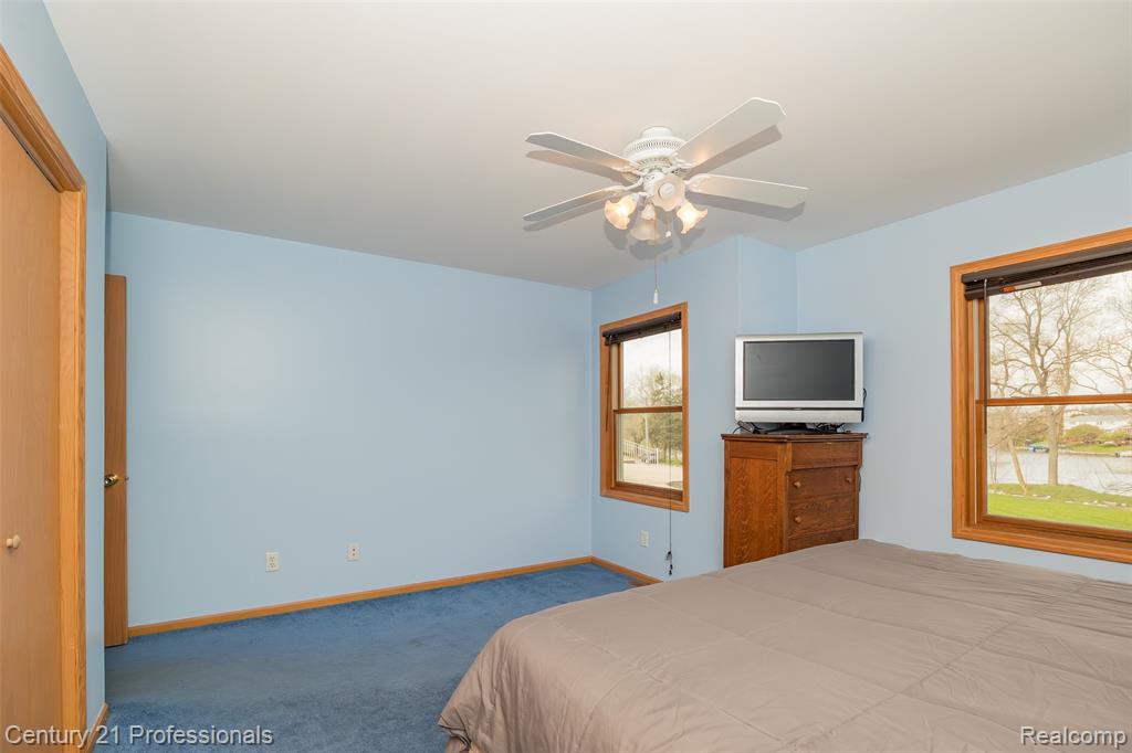 6591 Windiate Road Clarkston, MI 48346 - Photo 27 of 44