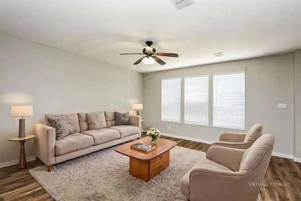 $2,190 | 4817 Palm Ridge Drive, Fort Worth, TX 76133