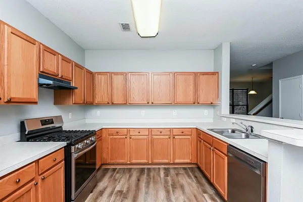 $2,190 | 4817 Palm Ridge Drive, Fort Worth, TX 76133