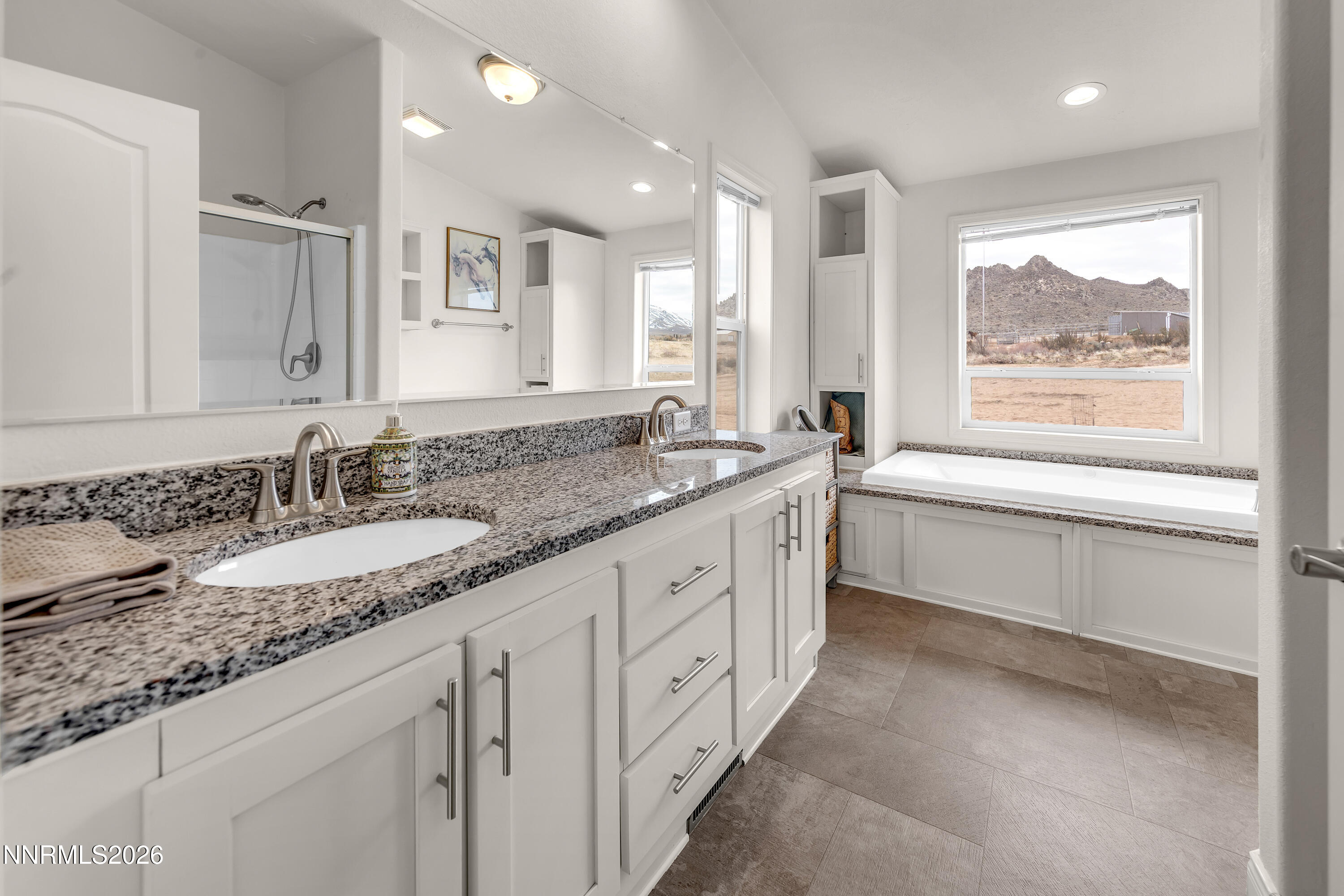 105 Arabian Way Reno, NV 89508 - Photo 18 of 39 Primary Bathroom