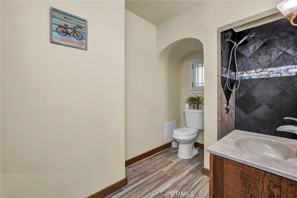 $589,000 | 2750 Lakeshore Boulevard, Upper Lake, CA 95485