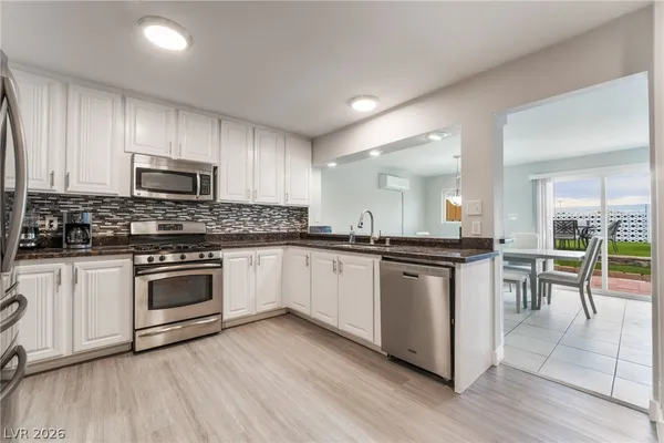 $3,500 | 3992 Chinchilla Avenue, Las Vegas, NV 89121