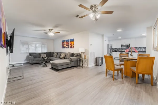 $3,500 | 3992 Chinchilla Avenue, Las Vegas, NV 89121