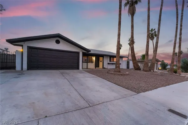 $3,500 | 3992 Chinchilla Avenue, Las Vegas, NV 89121