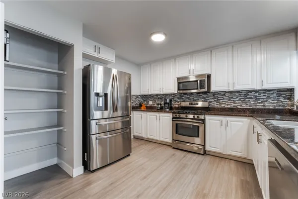 $3,500 | 3992 Chinchilla Avenue, Las Vegas, NV 89121