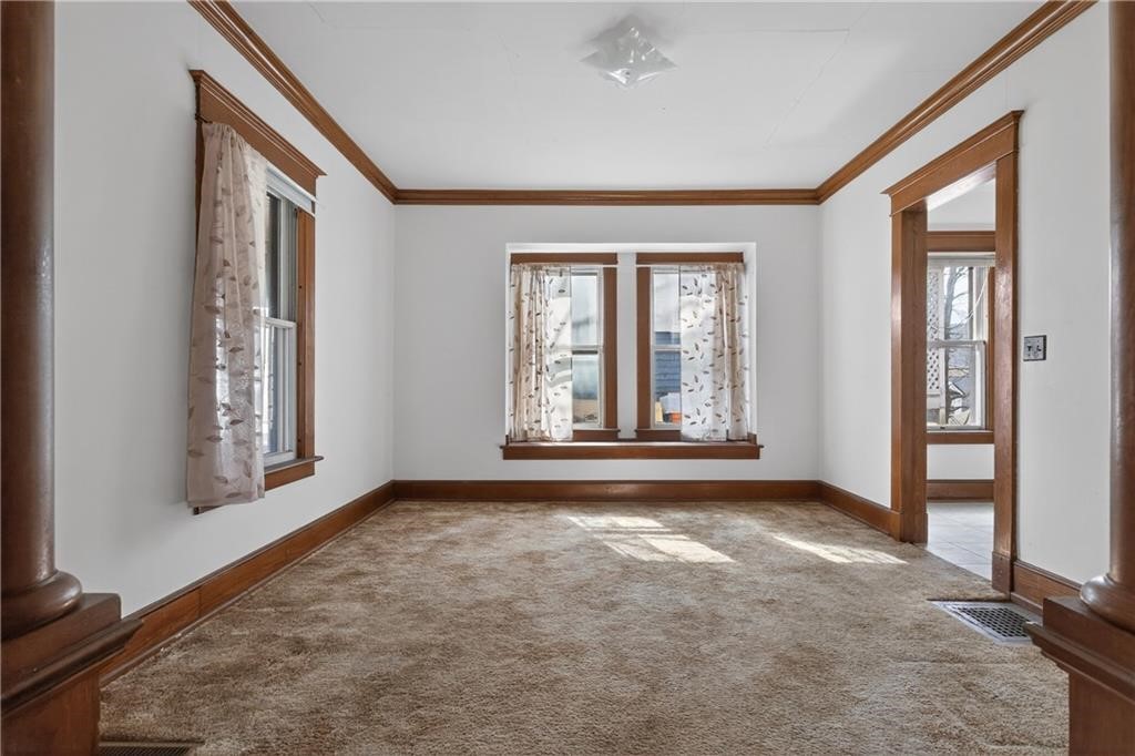 4 3rd Street Oneonta, NY 13820 - Photo 6 of 23