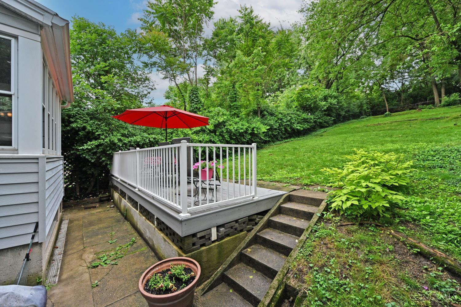 637 Riddle Road Cincinnati, OH 45220 - Photo 37 of 43 Gallery Image 37