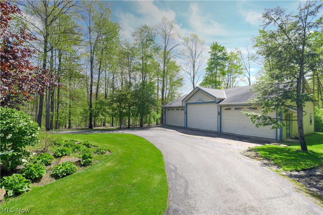 14450 County Line Road Chagrin Falls, OH 44022 - Photo 27 of 28