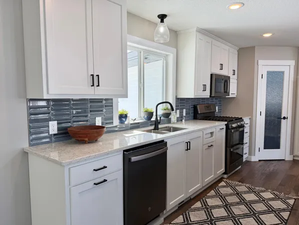 $1,685,000 | 9745 Pine Point Road Northwest, Walker, MN 56484