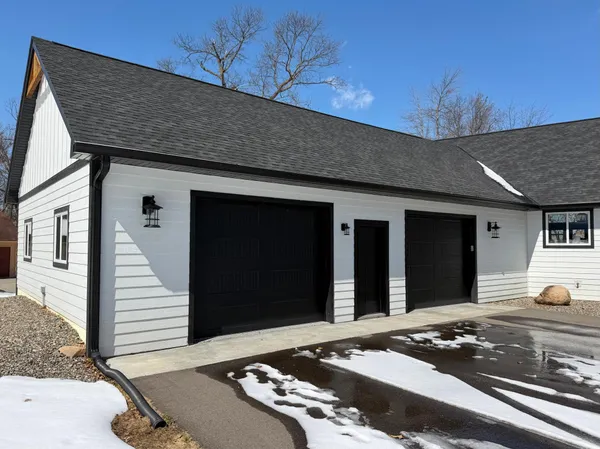 $1,685,000 | 9745 Pine Point Road Northwest, Walker, MN 56484
