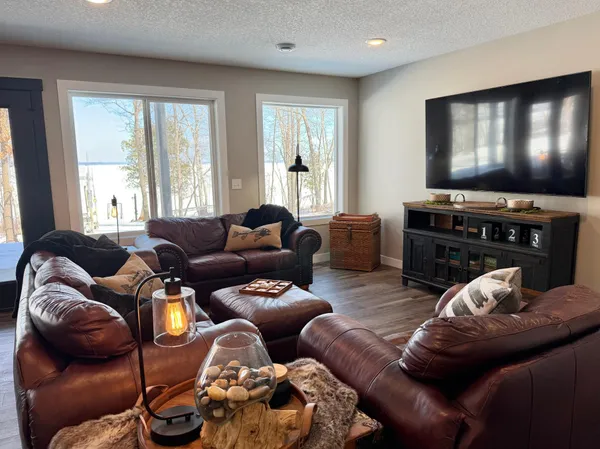 $1,685,000 | 9745 Pine Point Road Northwest, Walker, MN 56484