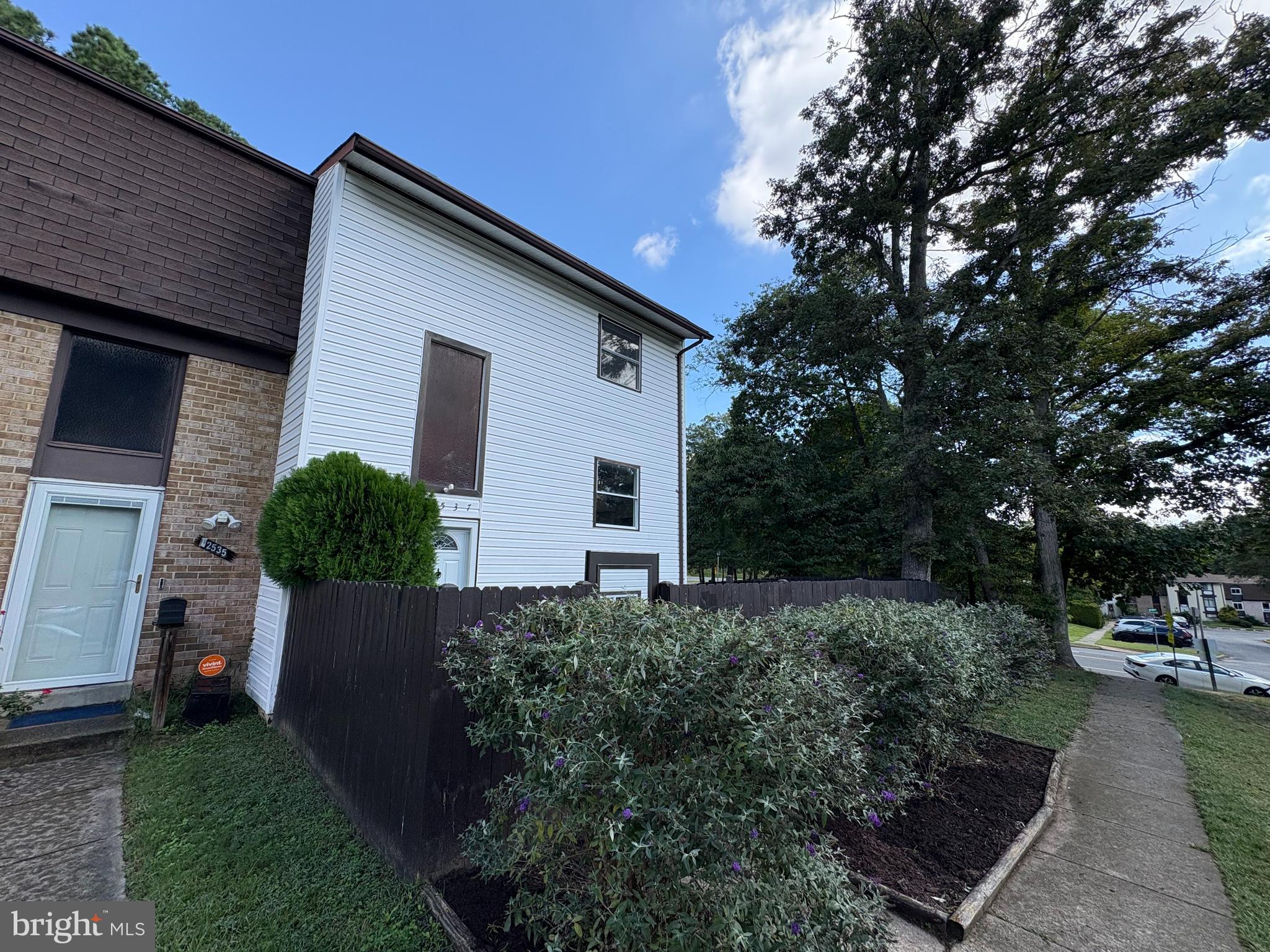 12537 Basque Place Woodbridge, VA 22192 - Photo 3 of 38 a house view with a outdoor space