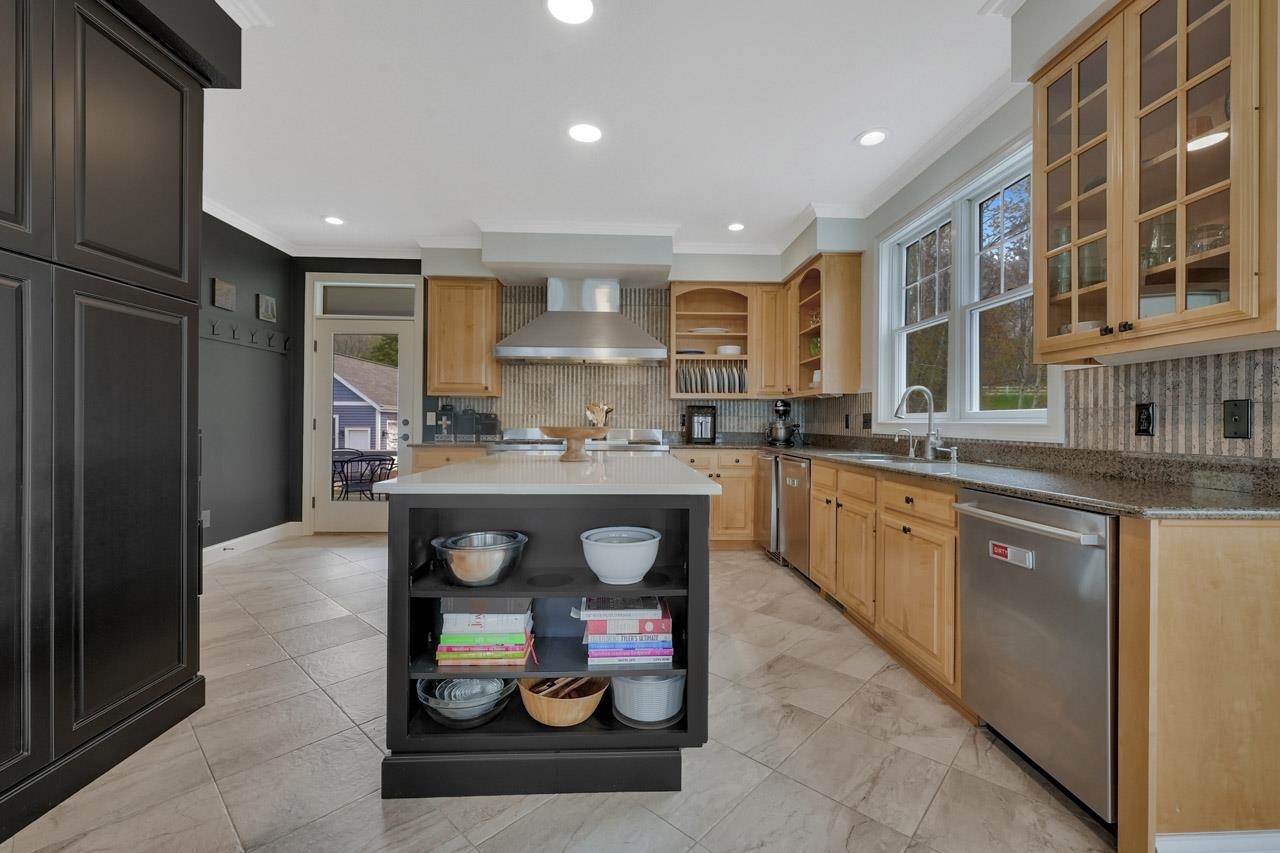 8030 South Lakeview Road Traverse City, MI 49684 - Photo 30 of 99