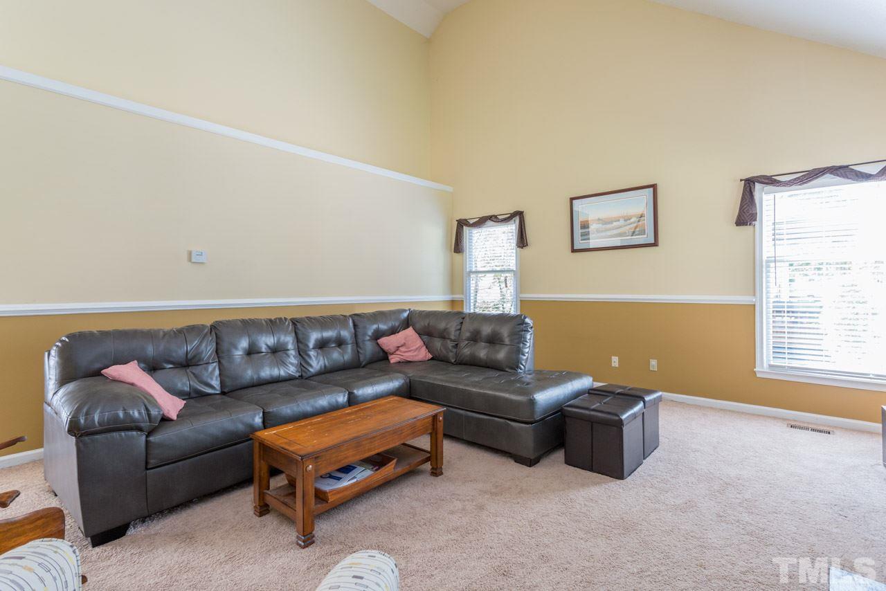 12009 North Exeter Way Raleigh, NC 27613 - Photo 8 of 24