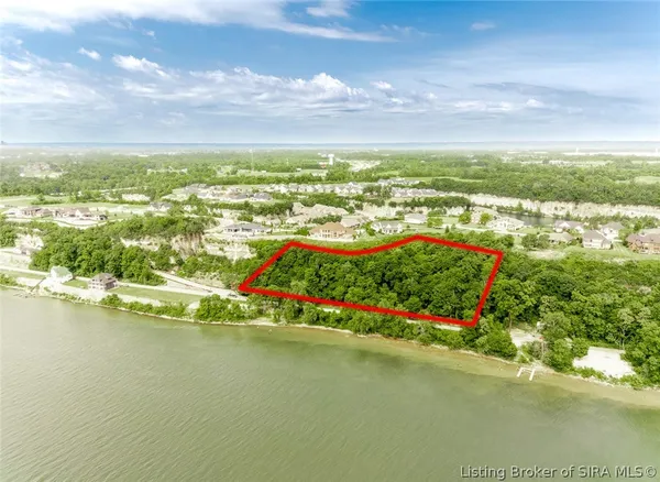 $595,000 | 5613 Upper River Road, Jeffersonville, IN 47130