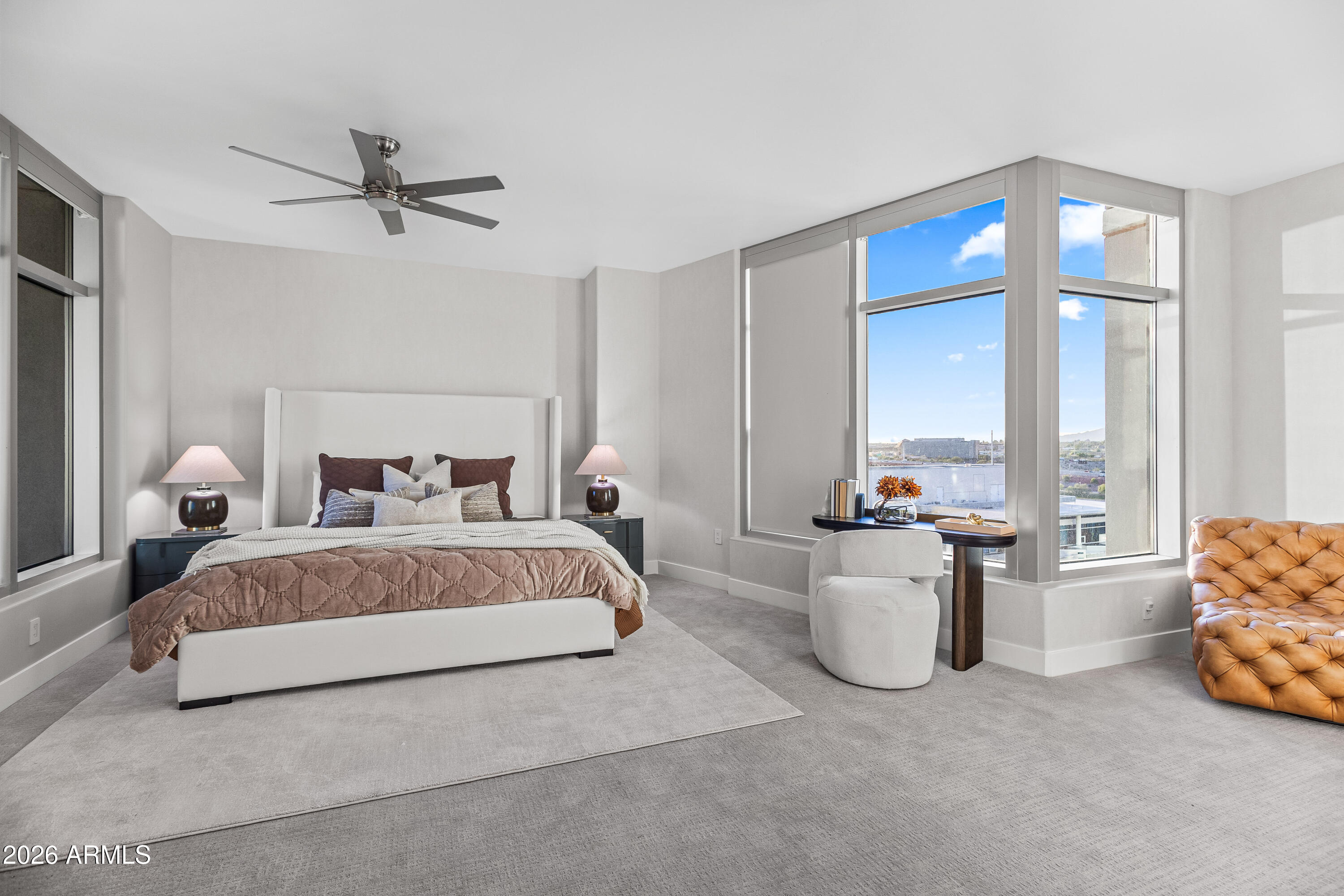 140 East Rio Salado Parkway, Unit 1101 Tempe, AZ 85281 - Photo 9 of 32 a bedroom with bed and a window