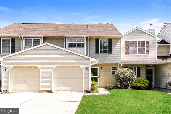 $3,195 | 2 Salisbury Court, Bordentown, NJ 08505
