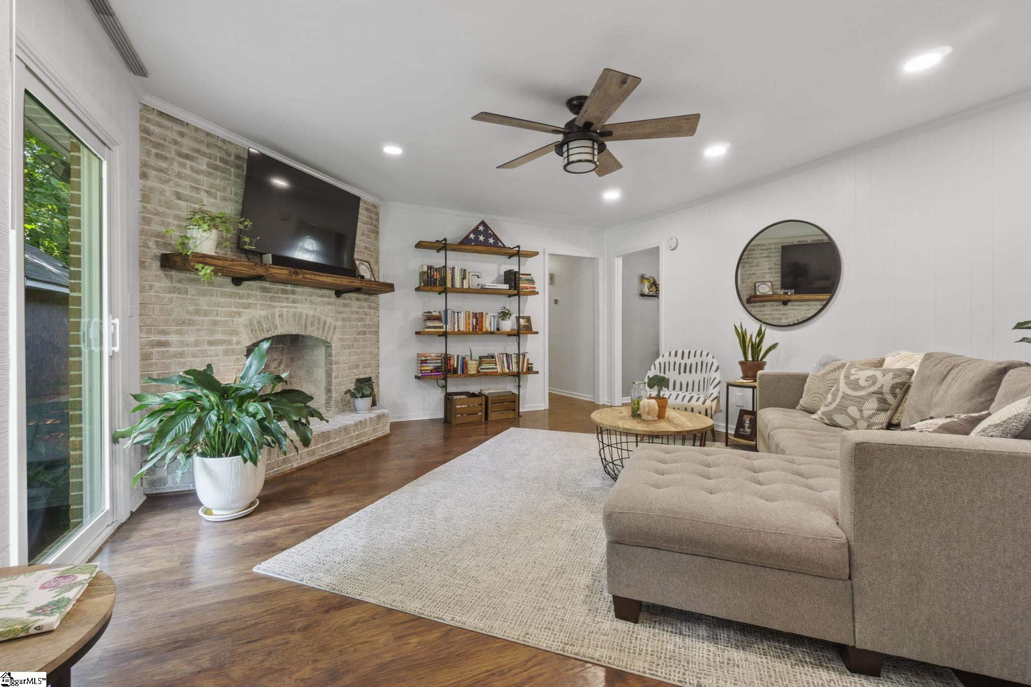 224 Edwards Mill Road Taylors, SC 29687 - Photo 11 of 31 Gallery Image 11