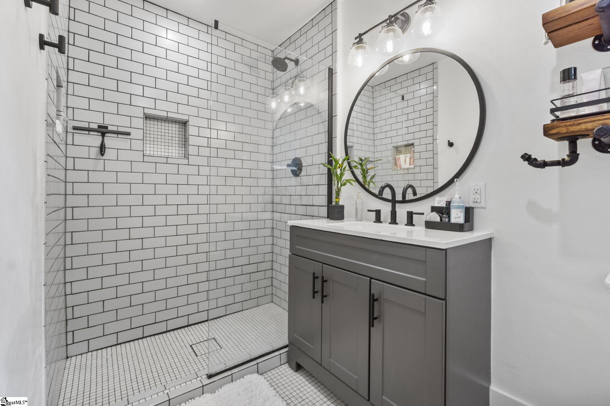 224 Edwards Mill Road Taylors, SC 29687 - Photo 15 of 31 Gallery Image 15