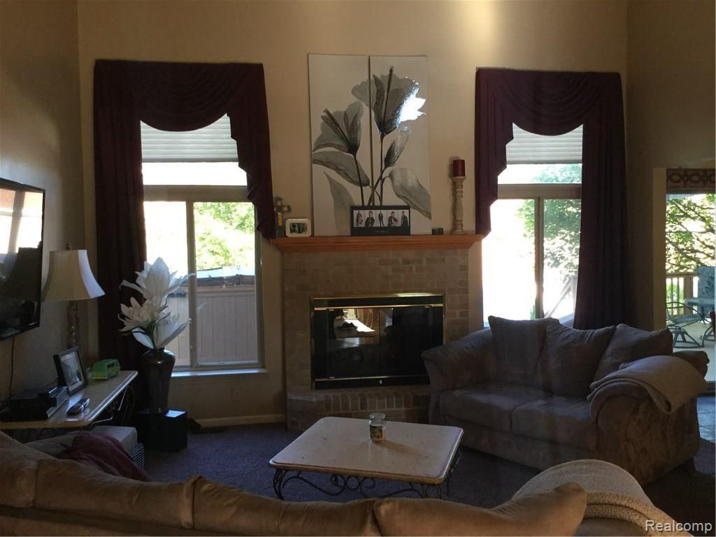 1662 Dunston Road Canton, MI 48188 - Photo 20 of 33 image5 (4).JPG