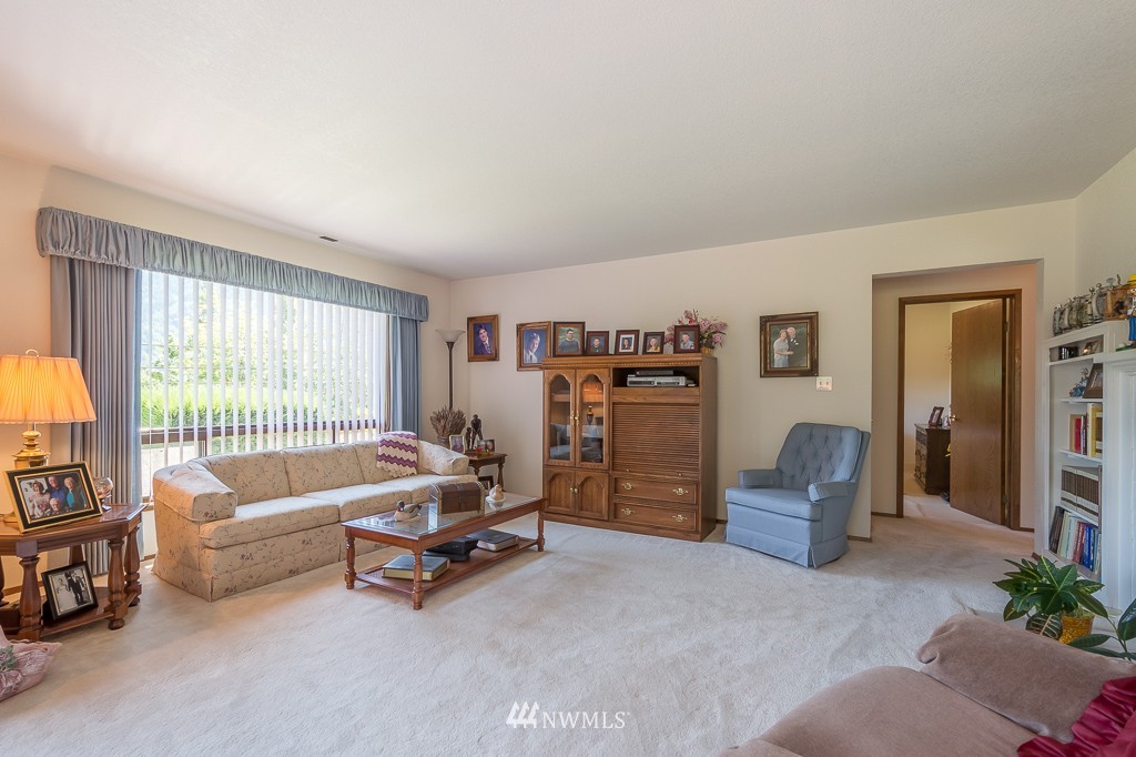 517 Davis Lake Road Morton, WA 98356 - Photo 6 of 23 Gallery Image 6