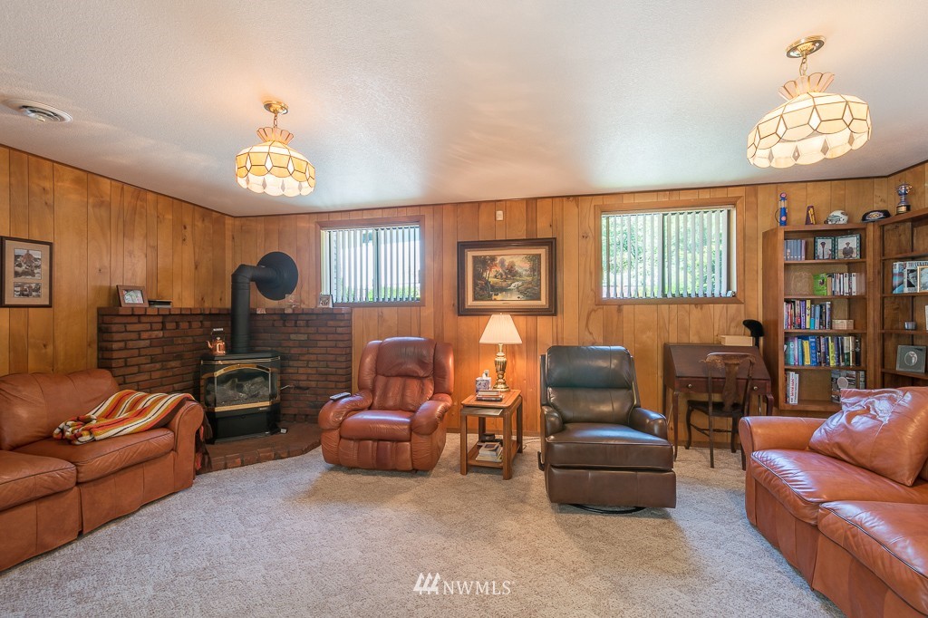 517 Davis Lake Road Morton, WA 98356 - Photo 9 of 23 Gallery Image 9