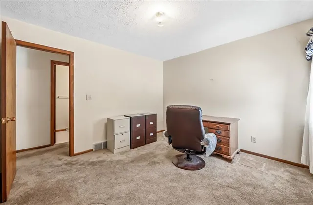 a view of workspace with windows