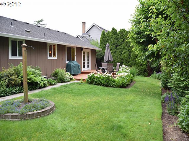 6525 Southwest Locust Street Portland, OR 97223 - Photo 14 of 15 Gallery Image 14